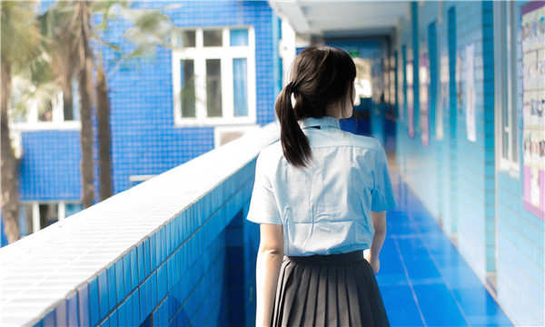 东英镇如何找到一个可以帮助我生孩子的女人？